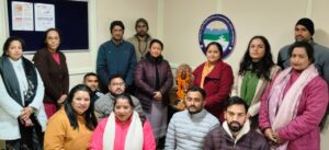 बसंत पंचमी के उपलक्ष्य पर मां सरस्वती को पुष्पांजलि