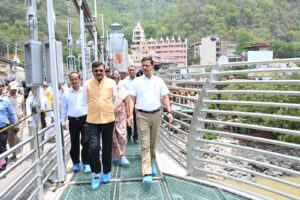 मुख्य सचिव ने बजरंग सेतु और हिलान्स हिमालयन भोजनालय का निरीक्षण किया